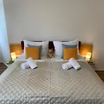 Motel55 - Nettes Mit Self Check-in In Villach, Warmbad Apart Otel Villach