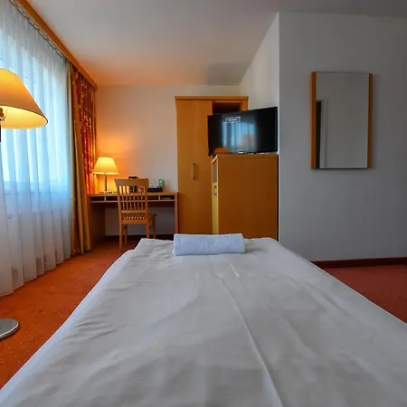 Motel55 - Nettes Mit Self Check-in In Villach, Warmbad 3*