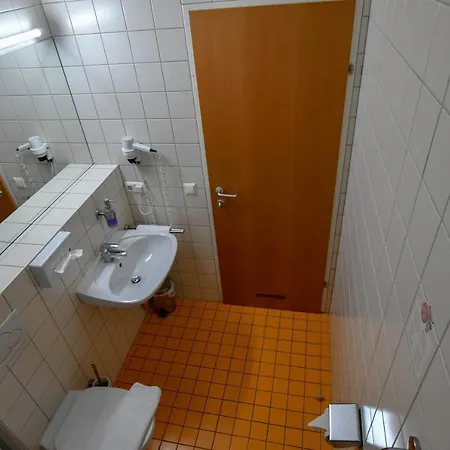 Motel55 - Nettes Mit Self Check-in In Villach, Warmbad 3* Villach