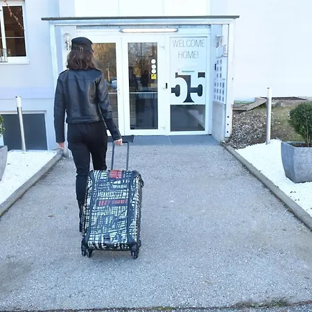 Motel55 - Nettes Mit Self Check-in In Villach, Warmbad Villach
