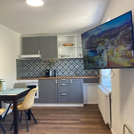 Motel55 - Nettes Mit Self Check-in In Villach, Warmbad Φίλλαχ