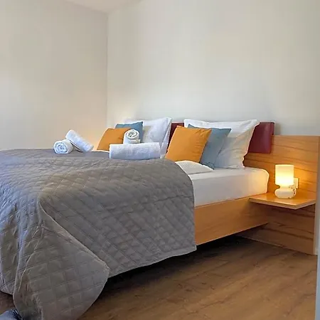 Motel55 - Nettes Mit Self Check-in In Villach, Warmbad Ξενοδοχείο με διαμερίσματα 3*