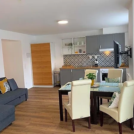 Motel55 - Nettes Mit Self Check-in In Villach, Warmbad Ξενοδοχείο με διαμερίσματα Φίλλαχ